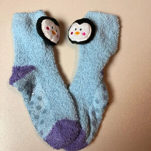 NWT Fuzzy Penguin Socks